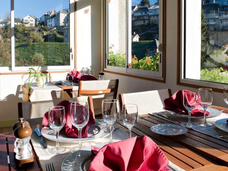 Logis Teyssier Hotel